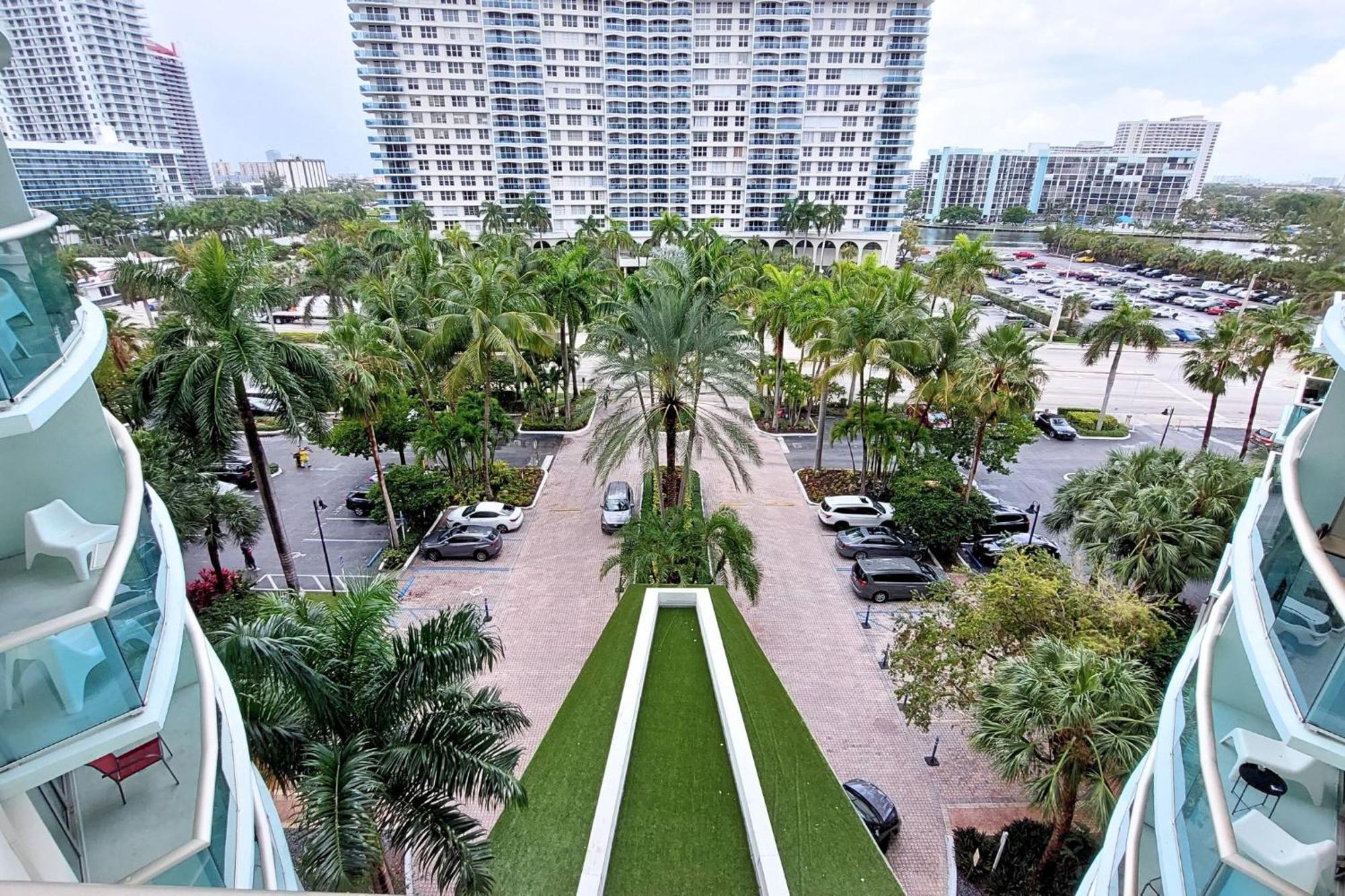The Tides Apartments On The Beach Hollywood Exterior foto